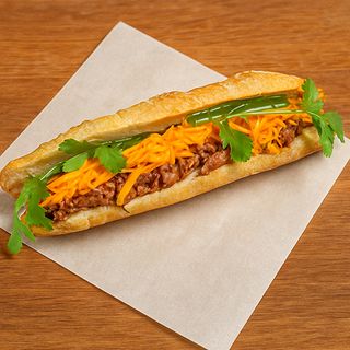 Sandwich banh mi Poulet